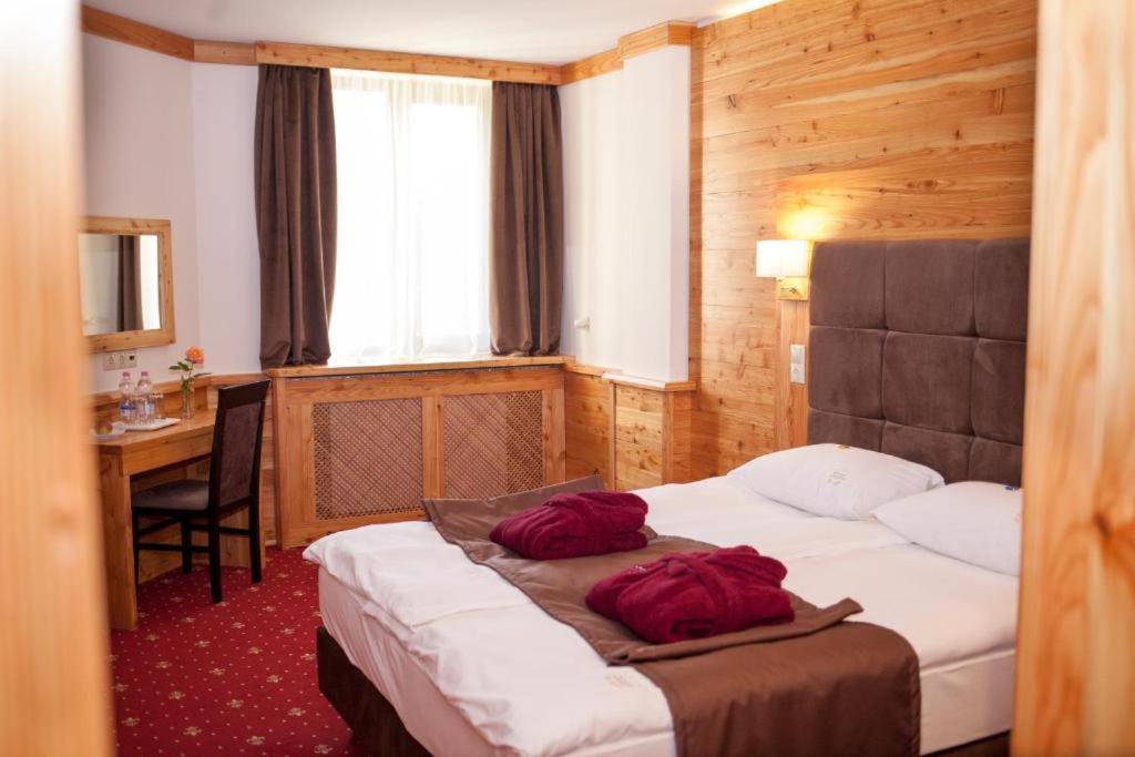 Baron Spa Hotel - Museum Yaremche Dış mekan fotoğraf