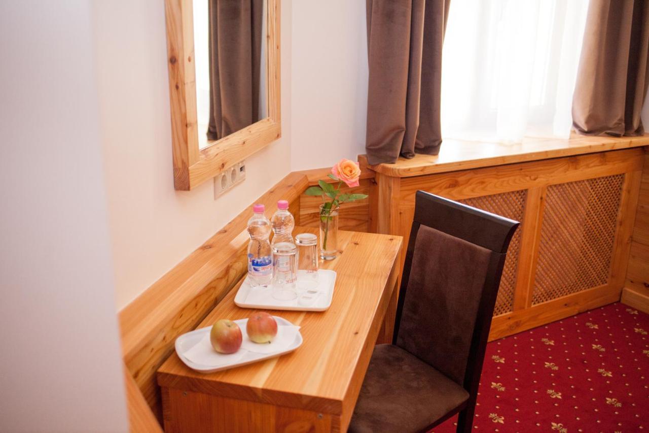 Baron Spa Hotel - Museum Yaremche Dış mekan fotoğraf