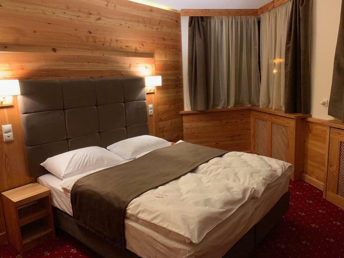 Baron Spa Hotel - Museum Yaremche Dış mekan fotoğraf
