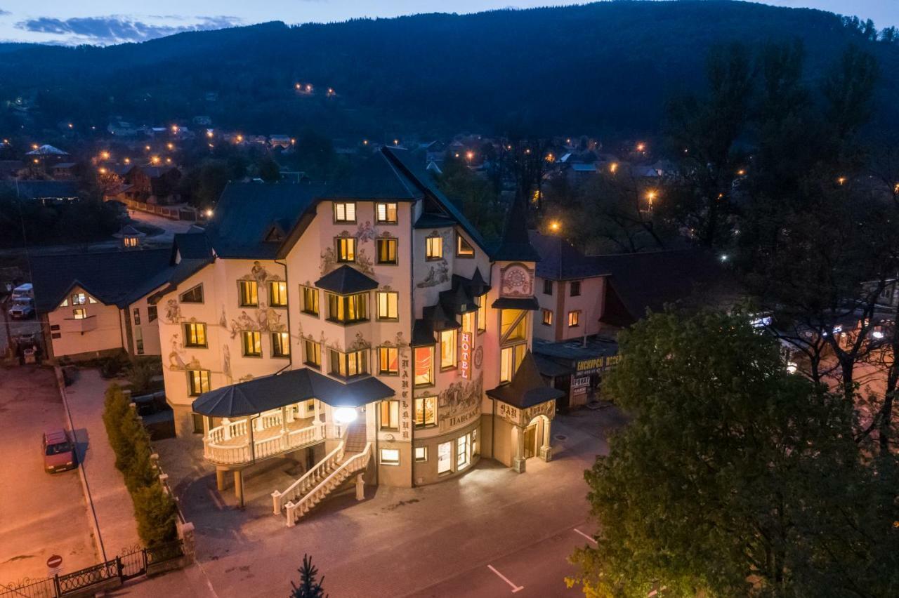 Baron Spa Hotel - Museum Yaremche Dış mekan fotoğraf