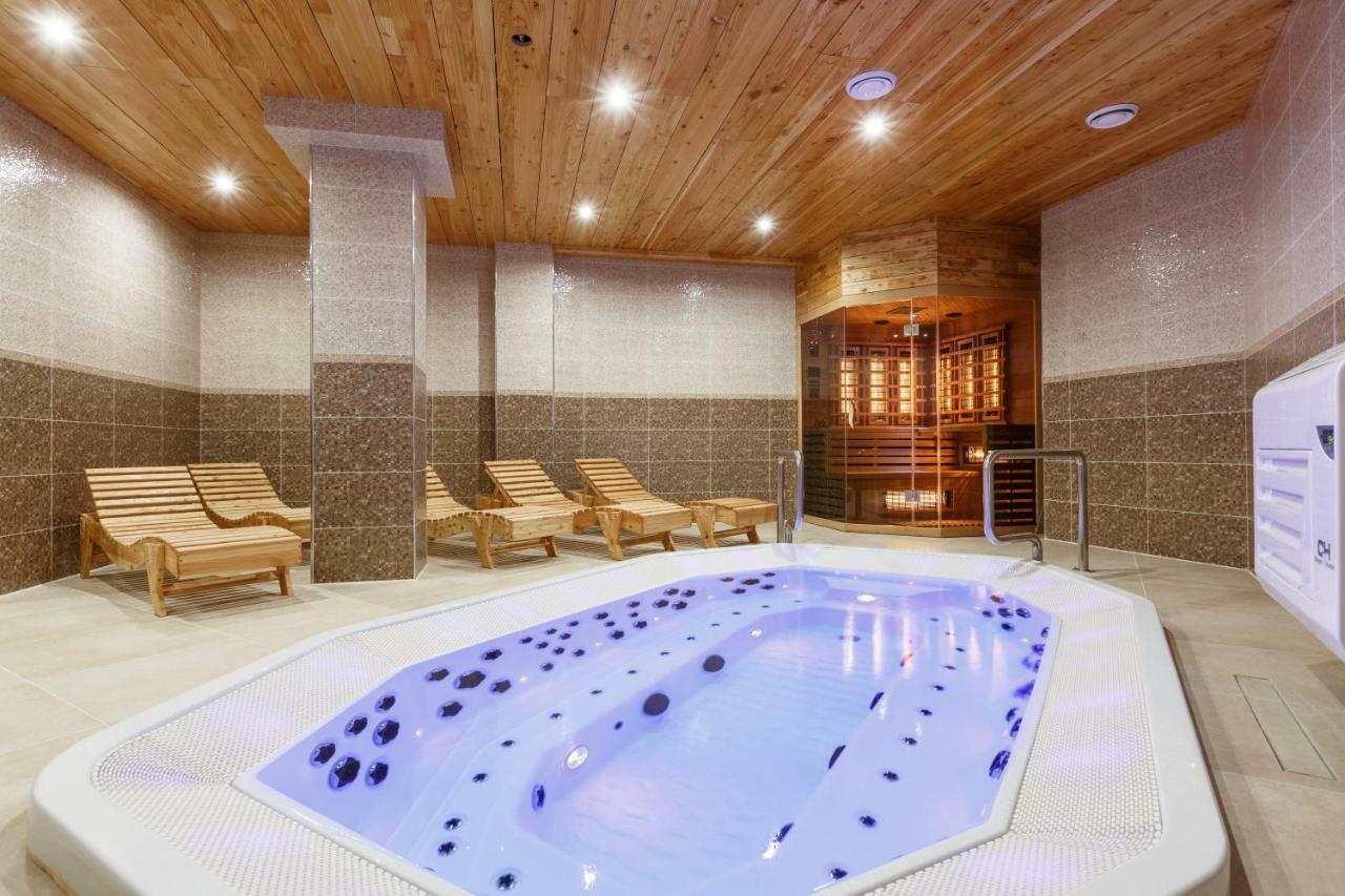 Baron Spa Hotel - Museum Yaremche Dış mekan fotoğraf